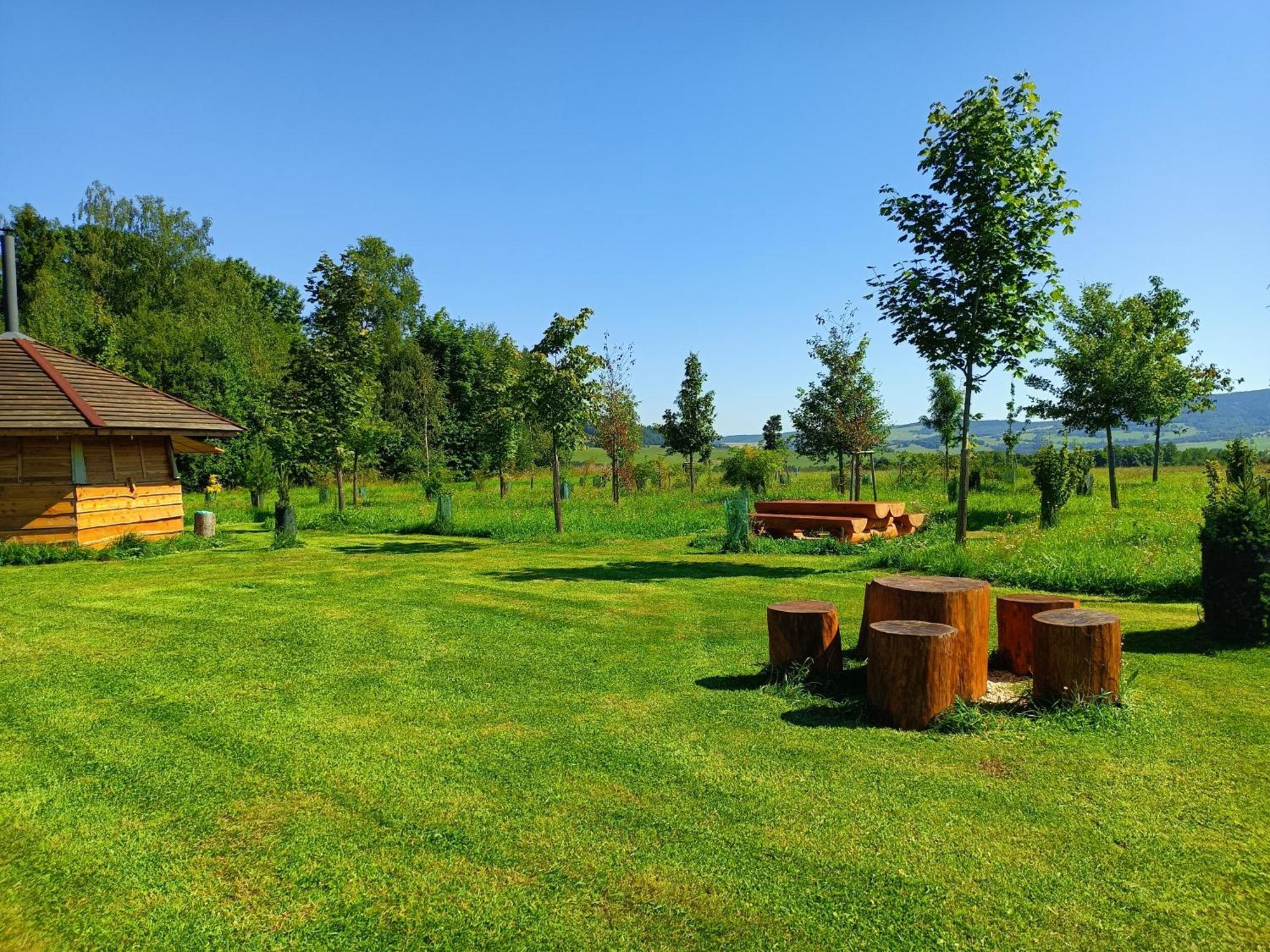 Treehous Sneznik S Wellness Hotell Dolní Morava Exteriör bild