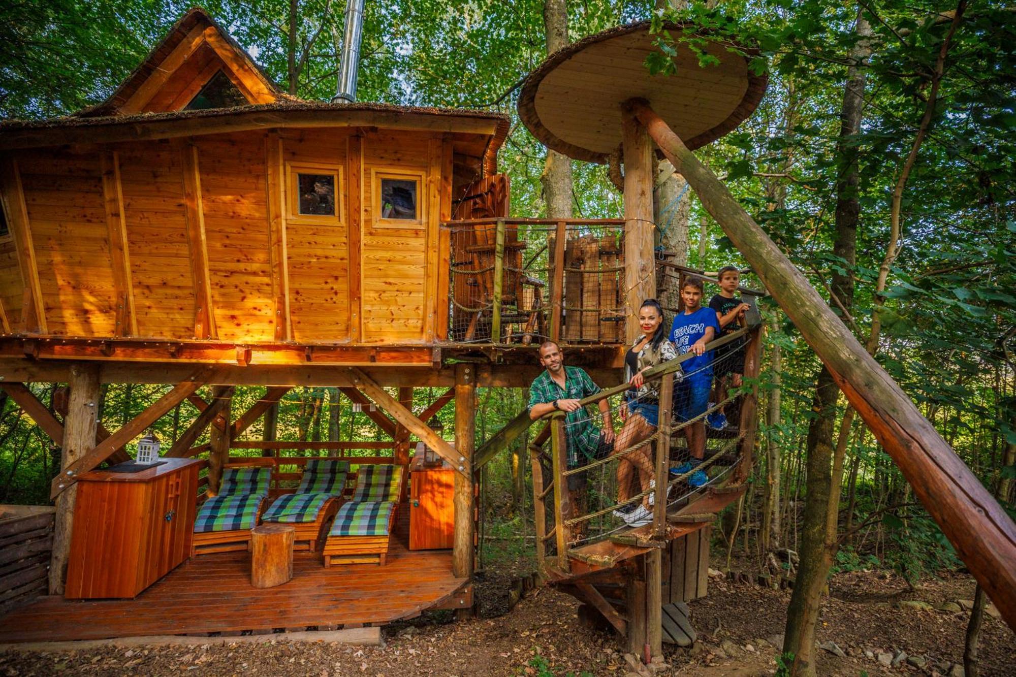Treehous Sneznik S Wellness Hotell Dolní Morava Exteriör bild